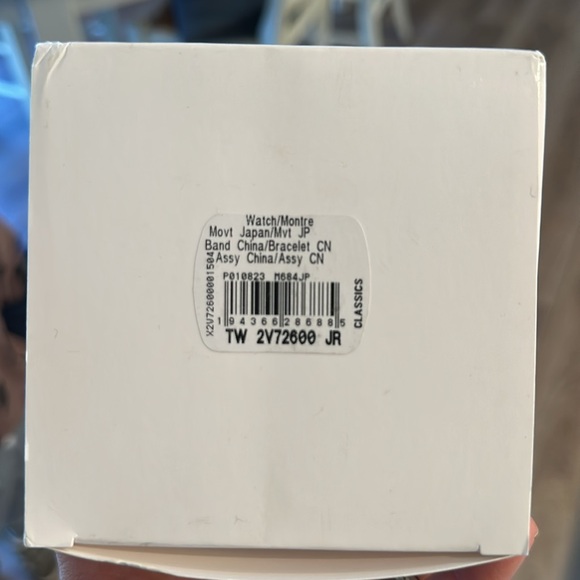 Brand New in Box Timex x Jacquie Aiche 36mm Mother of Pearl Bracelet Watch - Picture 4 of 4